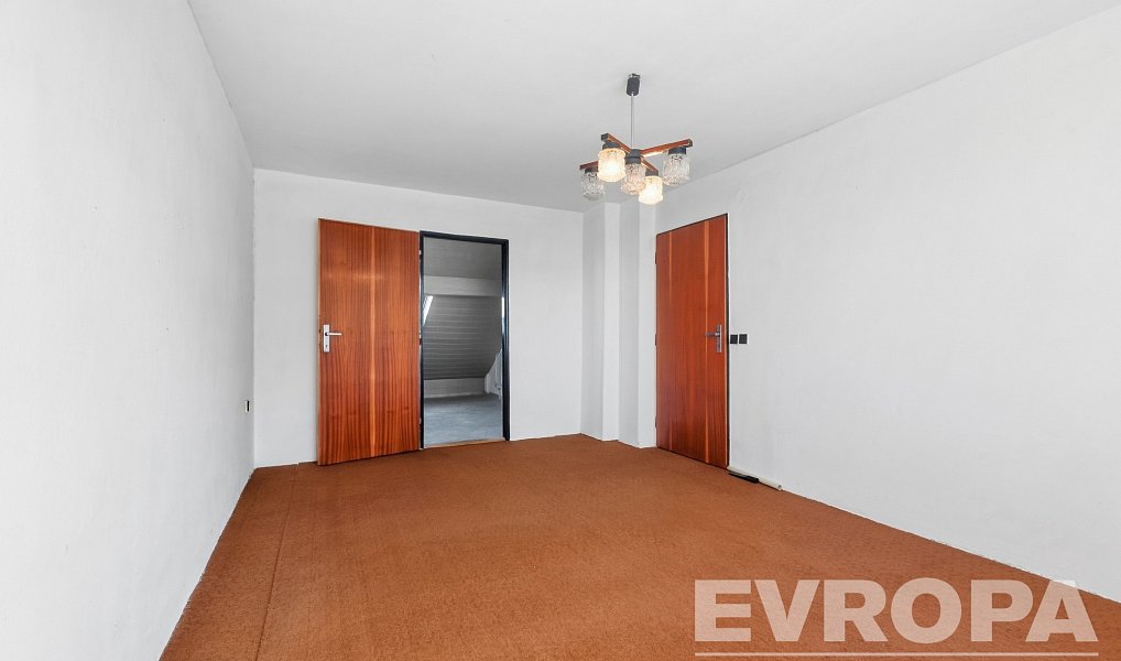 Prodej domu 150 m² s pozemkem 1 131 m², Lovčice – náhled fotky 28