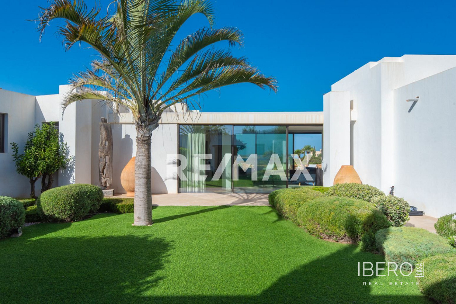 Prodej domu 300 m² s pozemkem 700 m²