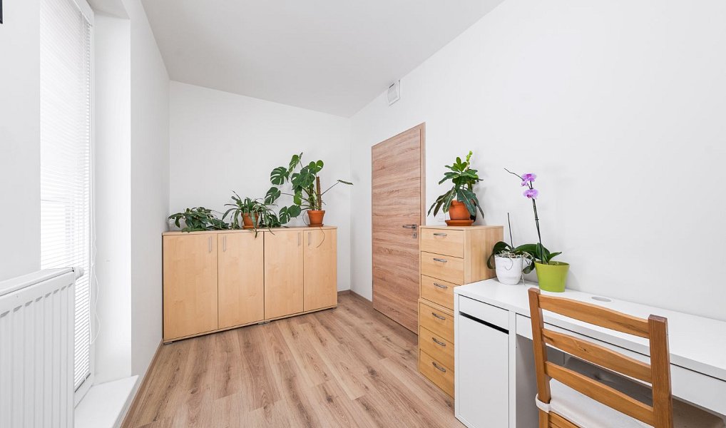 Prodej bytu 3+kk 77 m², Odolena Voda – náhled fotky 6