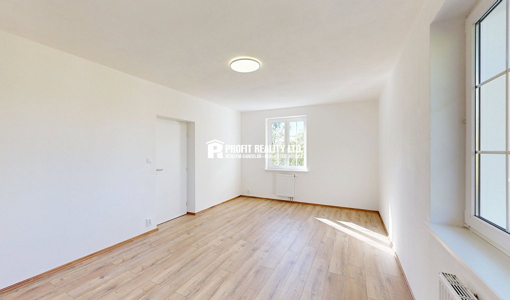 Prodej domu 213 m² s pozemkem 316 m², Praha – náhled fotky 12