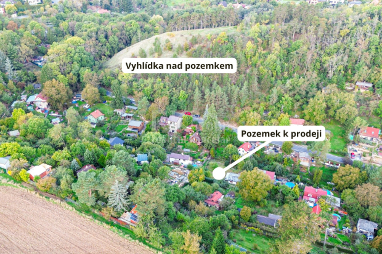 Prodej stavebního pozemku 664 m² – fotografie 2
