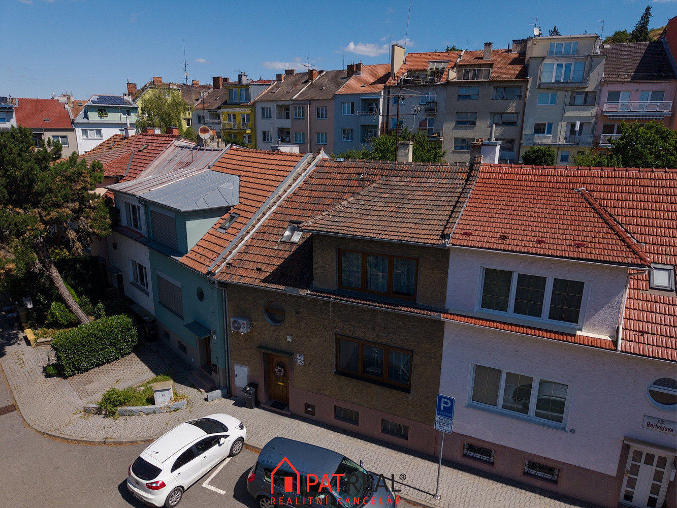 Prodej domu 130 m² s pozemkem 124 m² – fotografie 2