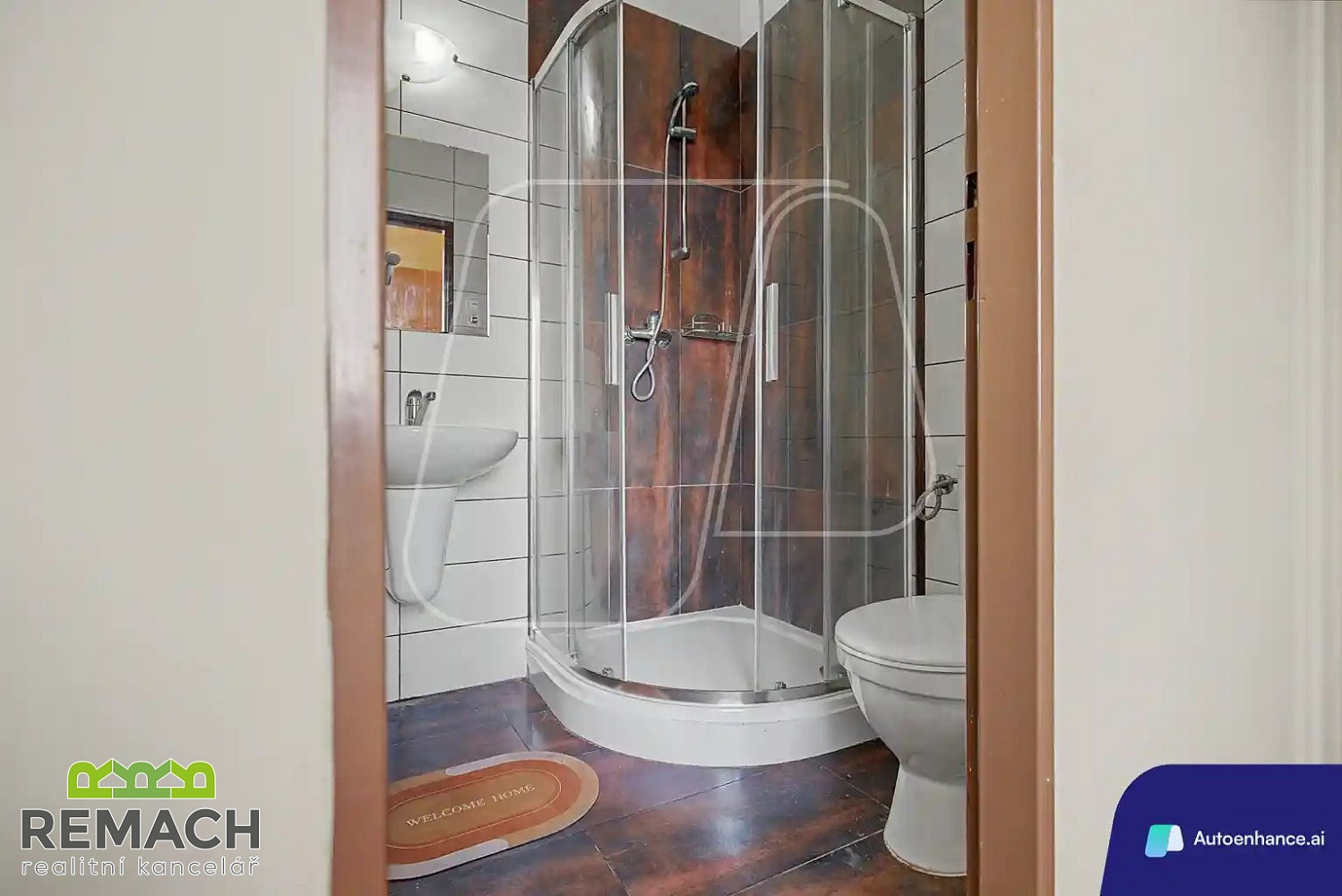 Pronájem bytu 1+kk 25 m² – fotografie 5
