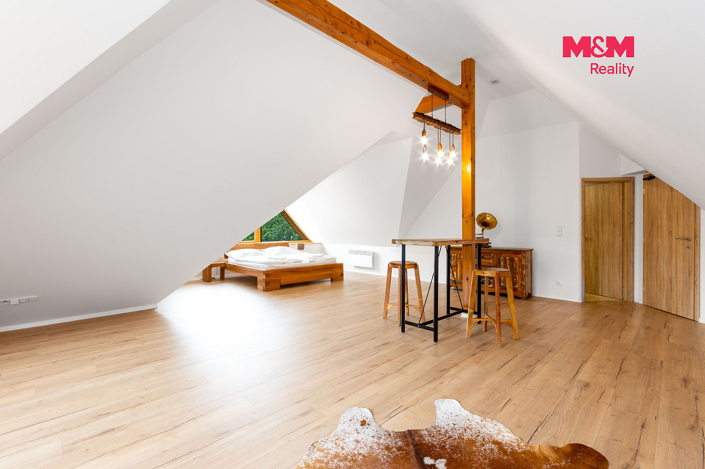 Prodej bytu 3+kk 135 m² — photo 2