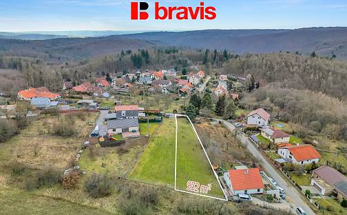 Prodej stavebního pozemku 932 m², Babice nad Svitavou, okres Brno-venkov