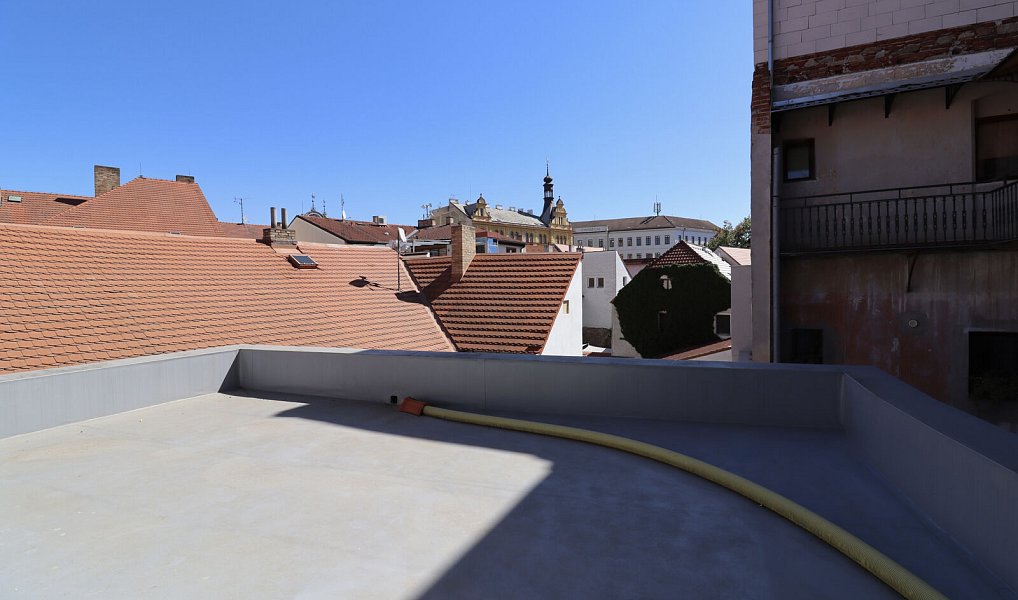 Prodej nájemního domu, činžáku 386 m², Písek – náhled fotky 12