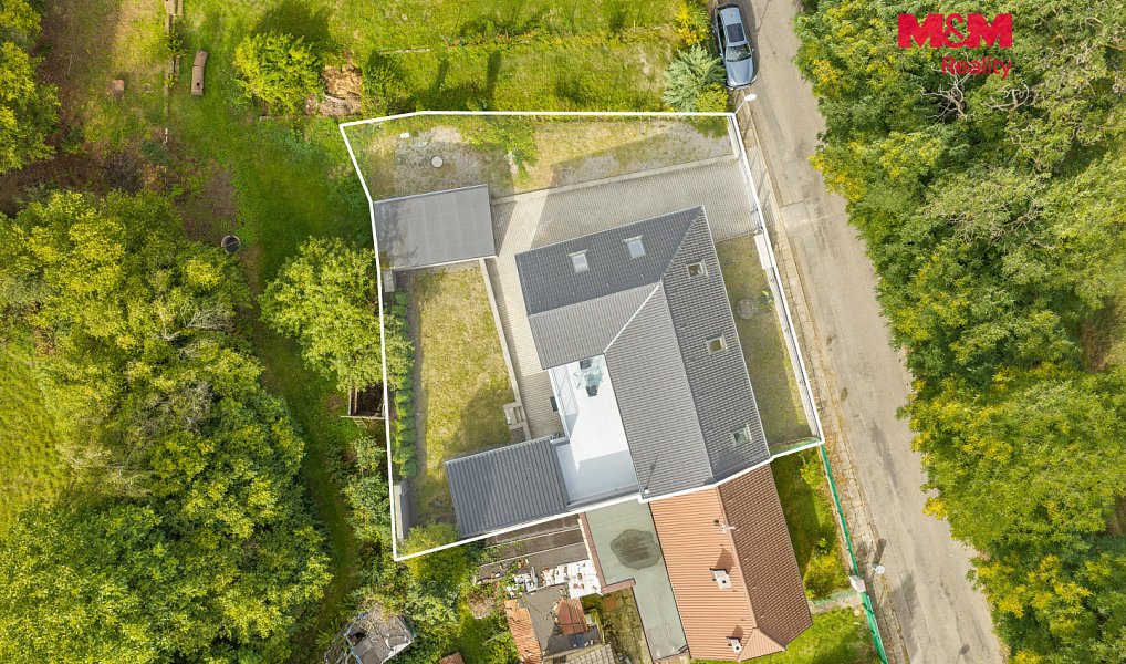 Prodej domu 174 m² s pozemkem 619 m², Slaný – náhled fotky 23