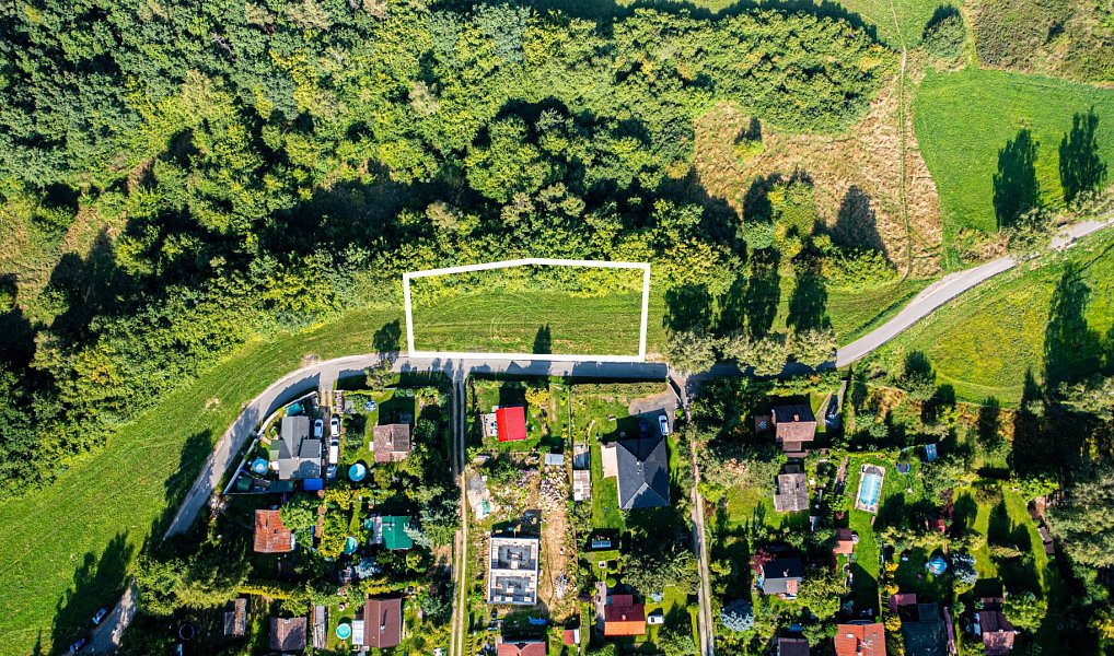 Prodej stavebního pozemku 1 062 m², Kamenice – náhled fotky 14