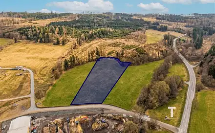 Prodej komerčního pozemku 8 679 m², Valchov, okres Blansko