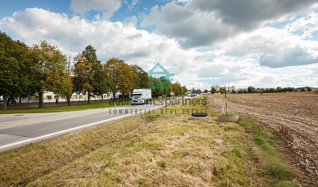 Prodej komerčního pozemku 5 132 m², Třeboň – náhled fotky 8