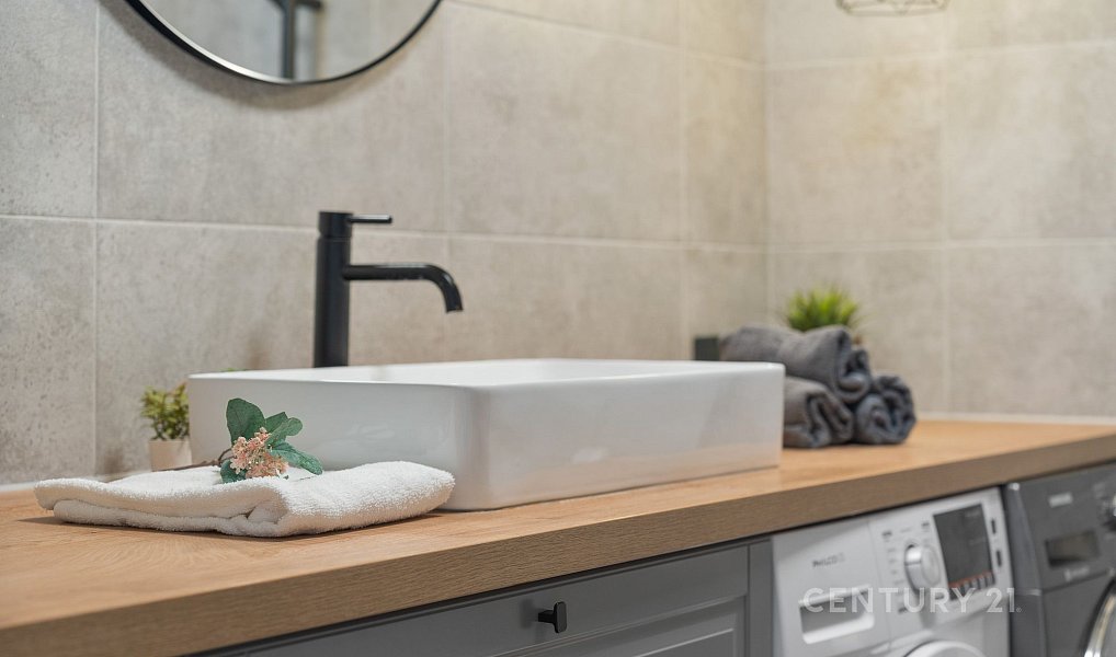 Prodej bytu 4+kk 72 m², Praha – náhled fotky 19