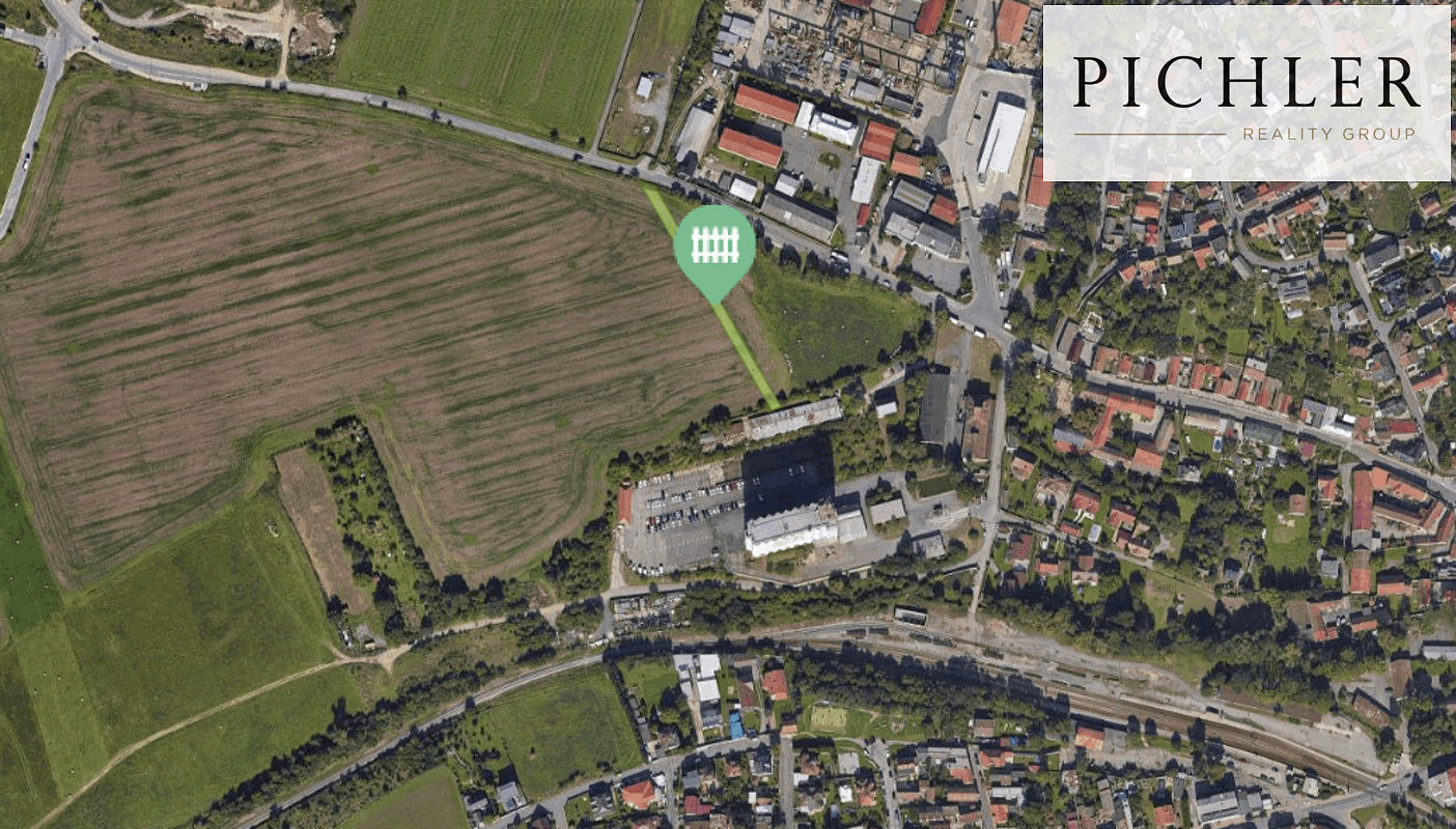 Prodej komerčního pozemku 1 225 m²