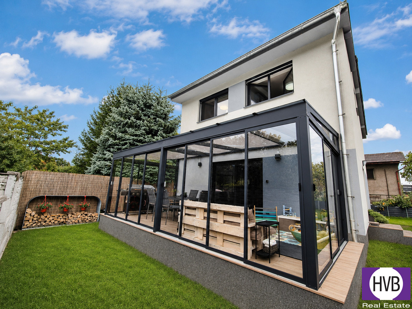 Pronájem domu 79 m² s pozemkem 347 m²