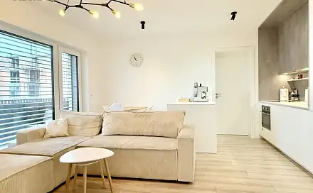 Pronájem bytu 3+kk 72 m²