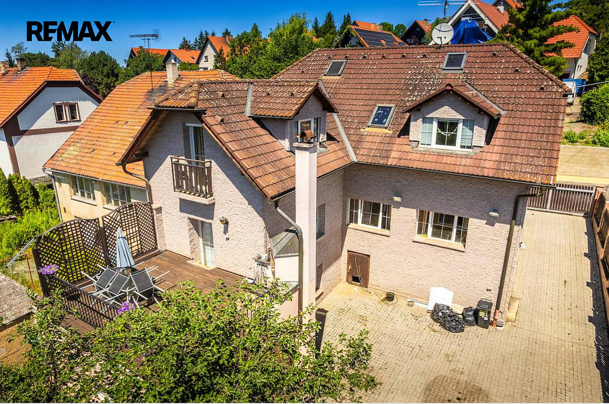 Prodej domu 280 m² s pozemkem 126 m²