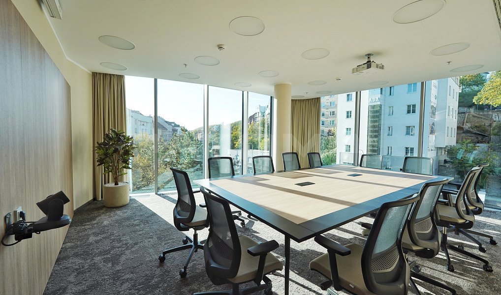 Pronájem kanceláře 107 m², Praha – náhled fotky 2