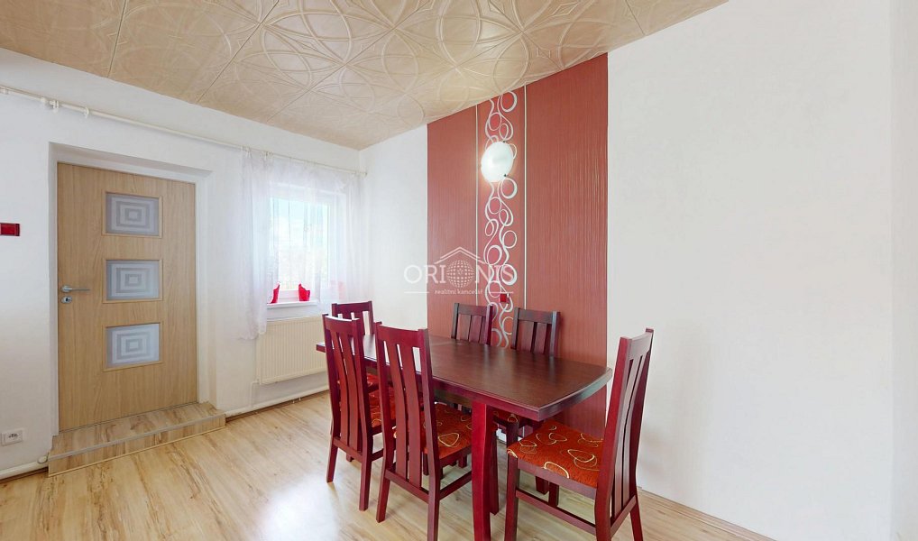 Prodej domu 200 m² s pozemkem 1 002 m², Horní Jiřetín – náhled fotky 6