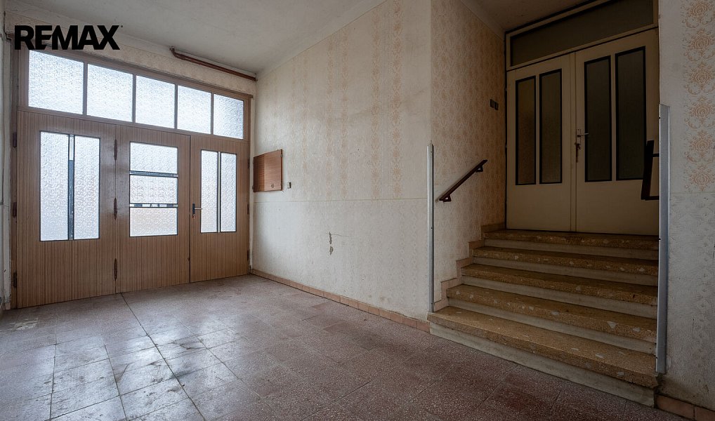 Prodej domu 180 m² s pozemkem 362 m², Lipov – náhled fotky 2