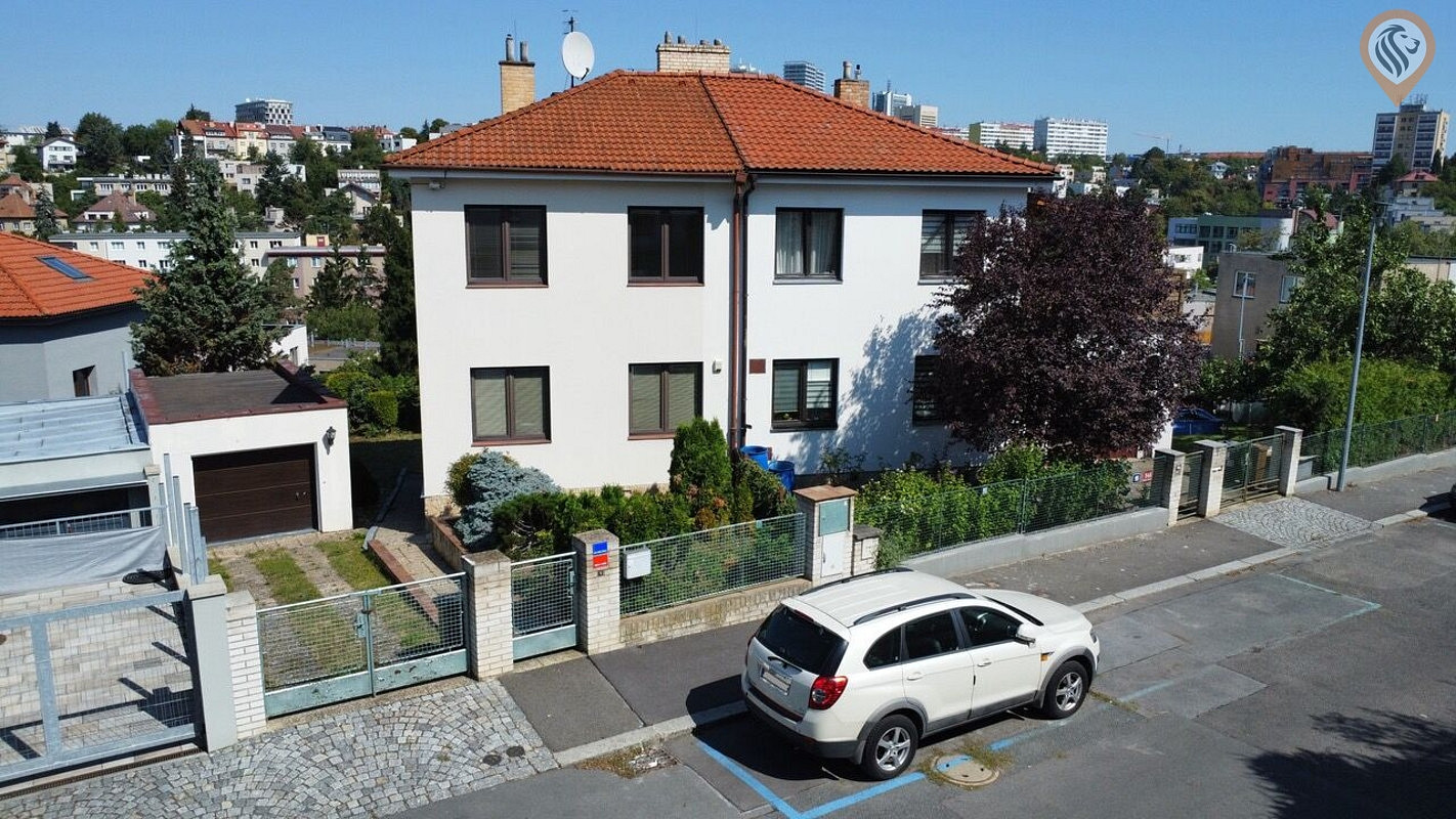 Prodej domu 115 m² s pozemkem 318 m²