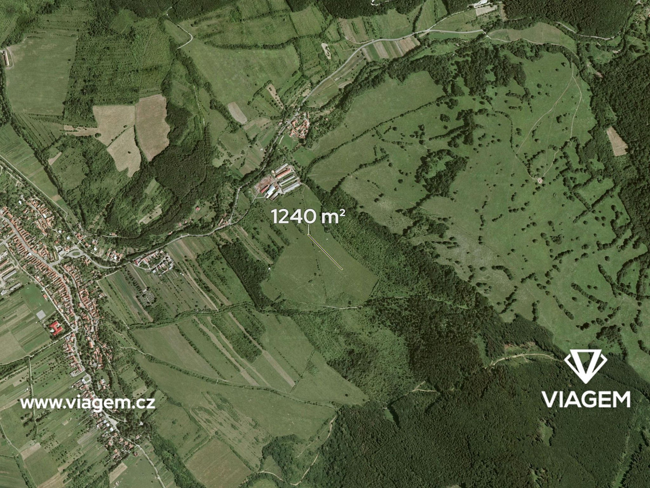 Pole 1 240 m², Podíl 50 % o výměře 620 m² – pohled 3
