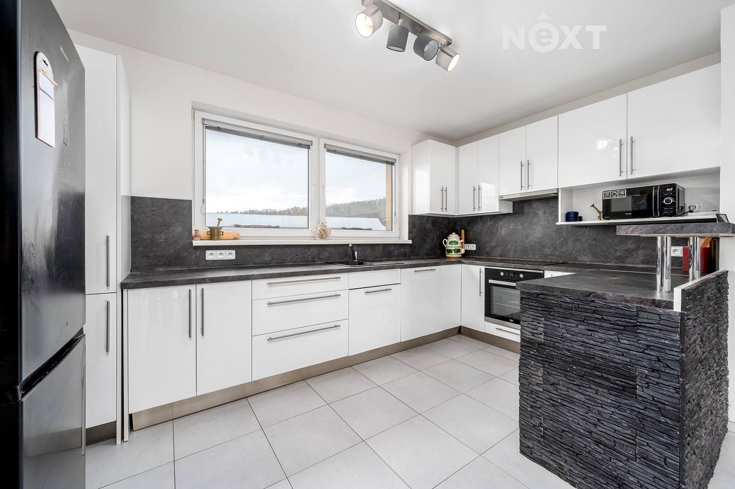 Prodej domu 130 m² s pozemkem 688 m² – fotografie 3