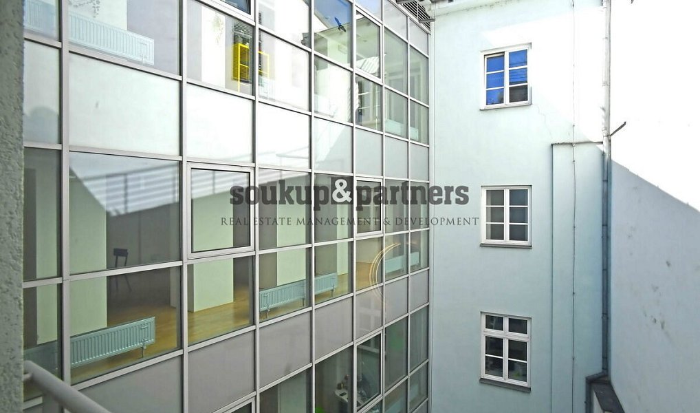 Pronájem kanceláře 210 m², Praha – náhled fotky 6