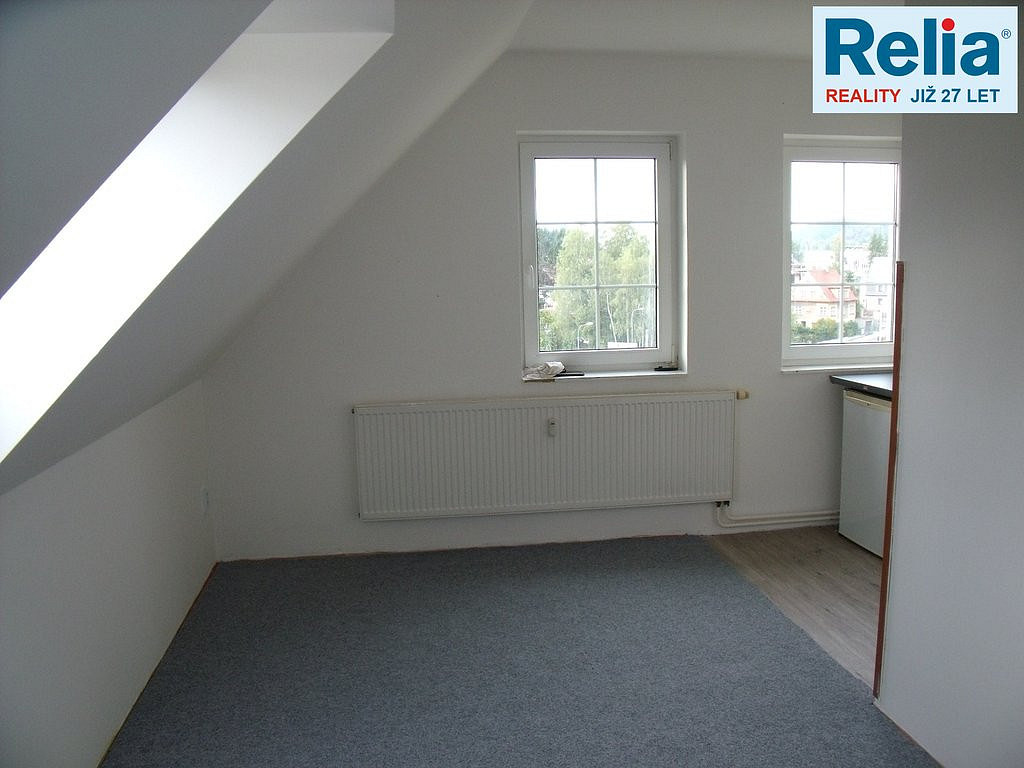 Pronájem bytu 1+kk 25 m² – fotografie 5