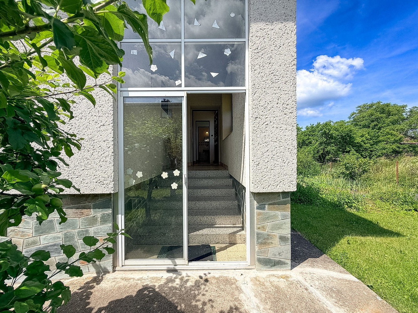 Prodej domu 190 m² s pozemkem 623 m² – fotografie 2