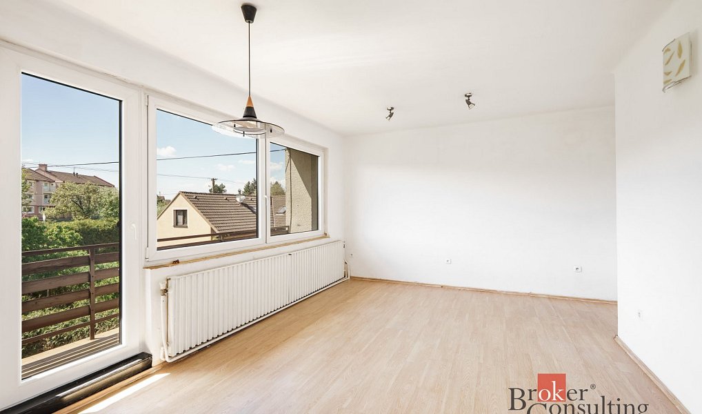 Prodej domu 142 m² s pozemkem 490 m², Dolní Bousov – náhled fotky 12