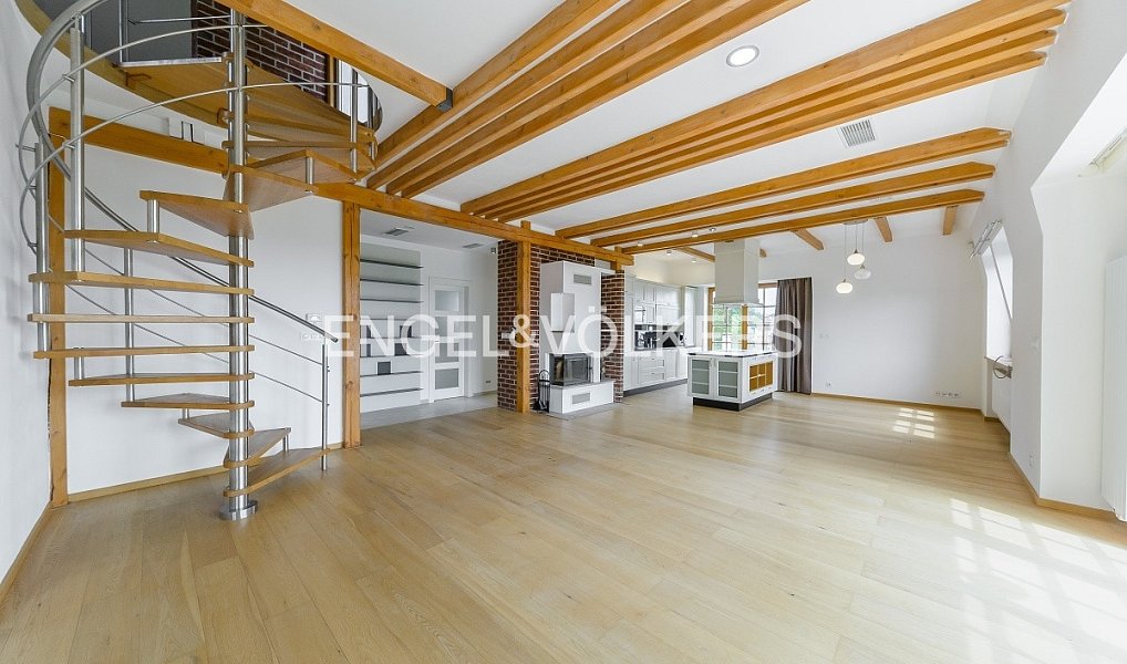 Pronájem bytu 4+kk 202 m², Praha – náhled fotky 3