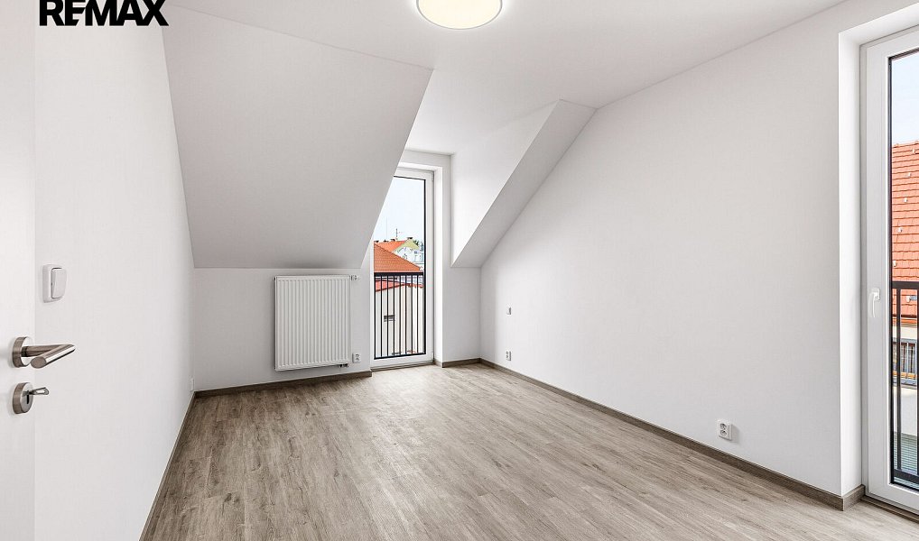 Pronájem bytu 2+kk 43 m², Český Brod – náhled fotky 9