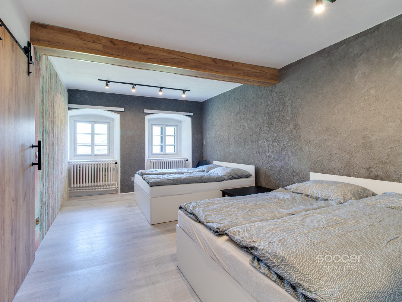 Pronájem chaty/chalupy 380 m² s pozemkem 577 m² – fotografie 2