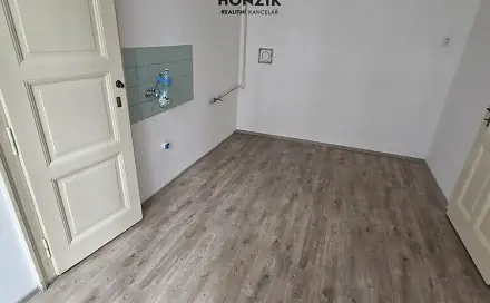 Prodej bytu 3+1 91 m², Podskalská, Praha 2 - Nové Město