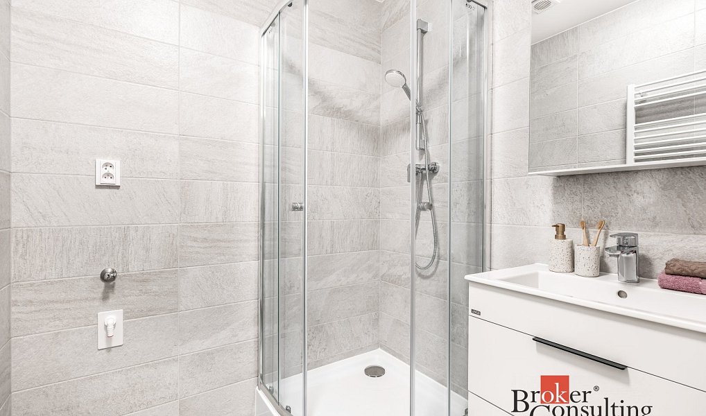 Pronájem bytu 3+1 79 m², Praha – náhled fotky 10