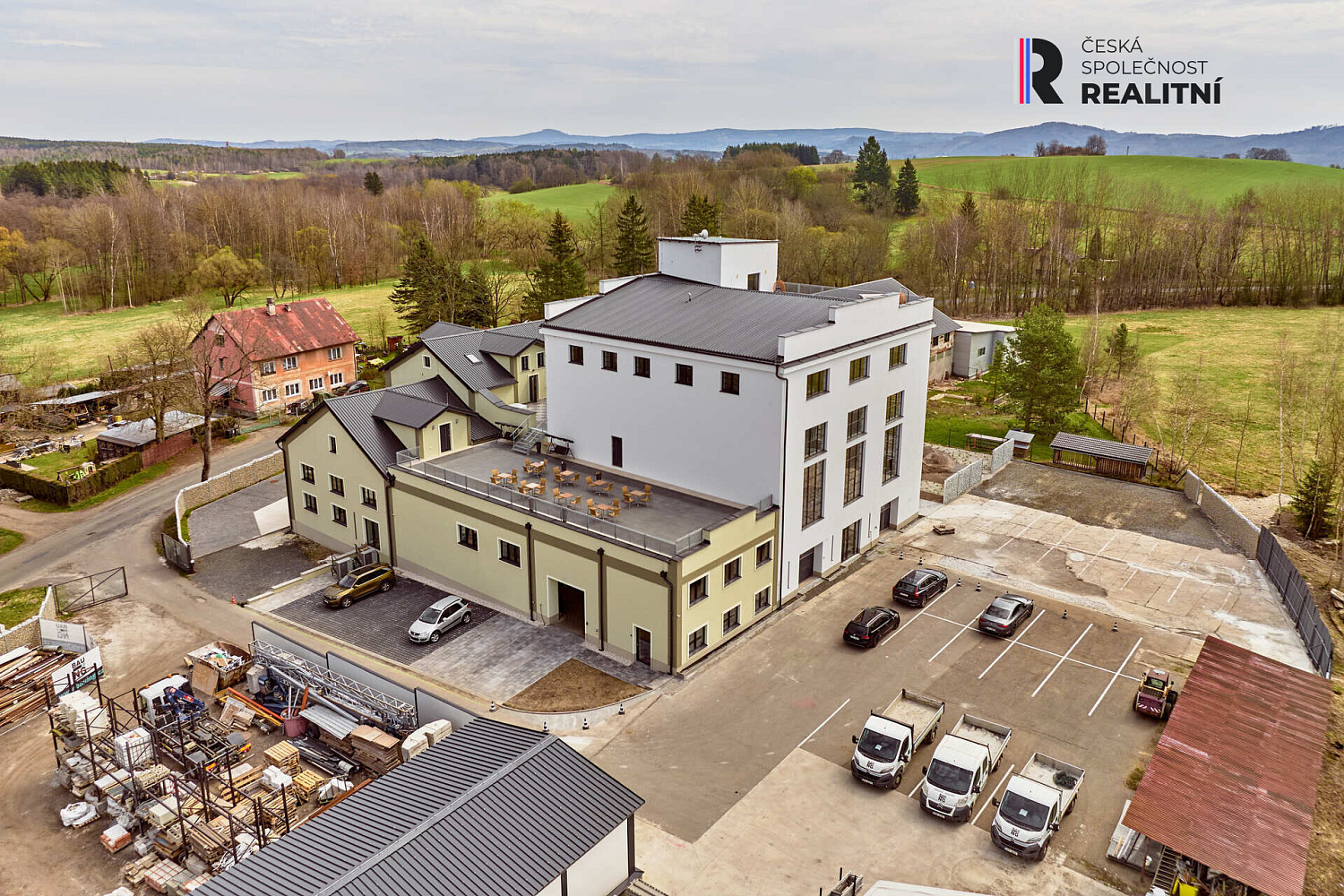 Pronájem komerčního prostoru Otovice – další