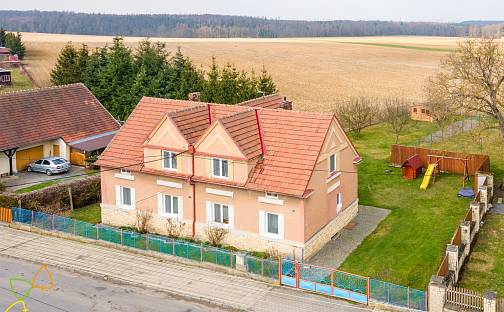 Prodej domu 190 m² s pozemkem 1 125 m², Skuteč - Štěpánov, okres Chrudim