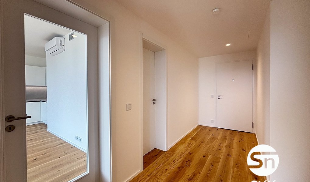 Pronájem bytu 2+kk 51 m², Praha – náhled fotky 8