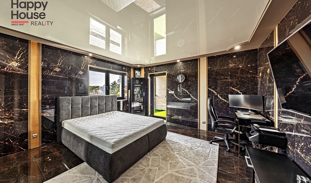 Prodej domu 378 m² s pozemkem 1 166 m², Králův Dvůr – náhled fotky 19
