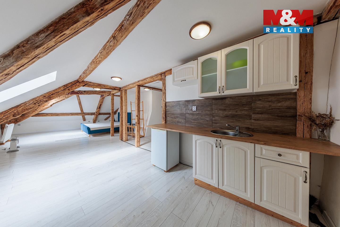 Prodej domu 327 m² s pozemkem 220 m² – fotografie 5