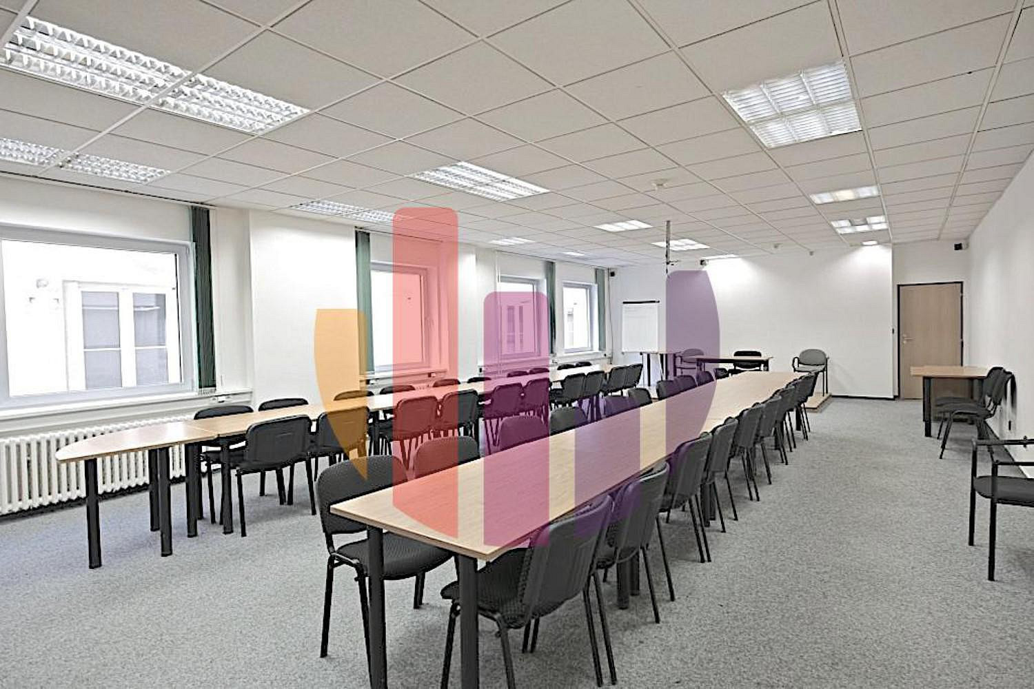 Pronájem kanceláře 87 m² — photo 4