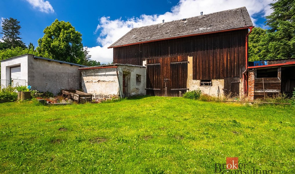 Prodej domu 225 m² s pozemkem 1 749 m², Velký Šenov – náhled fotky 9