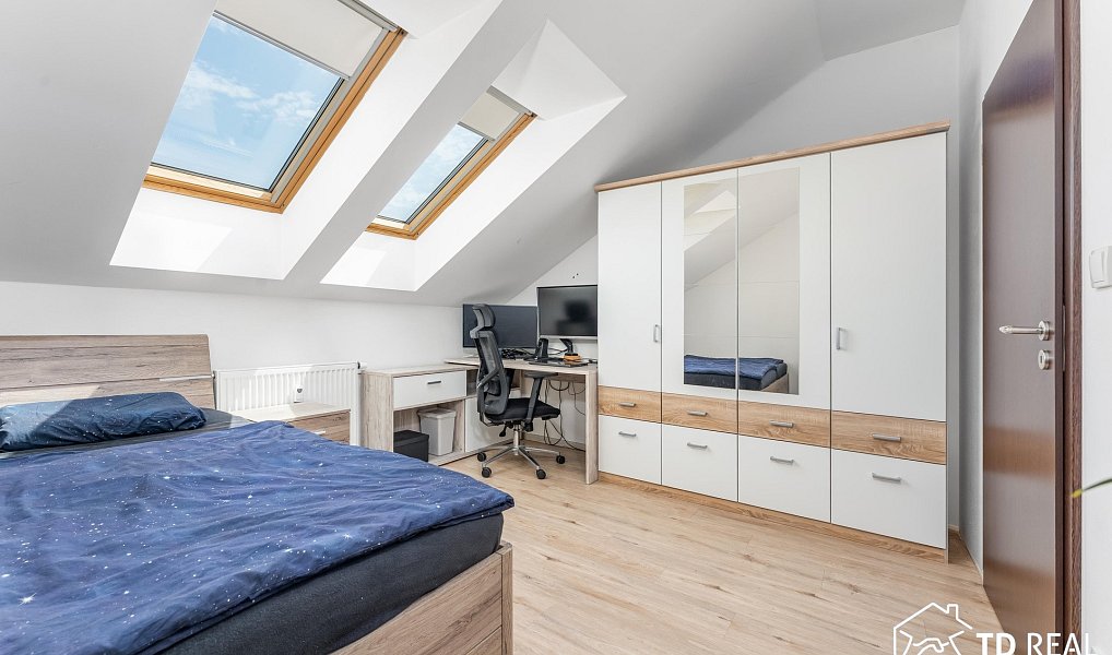 Prodej bytu 3+kk 73 m², Holubice – náhled fotky 7