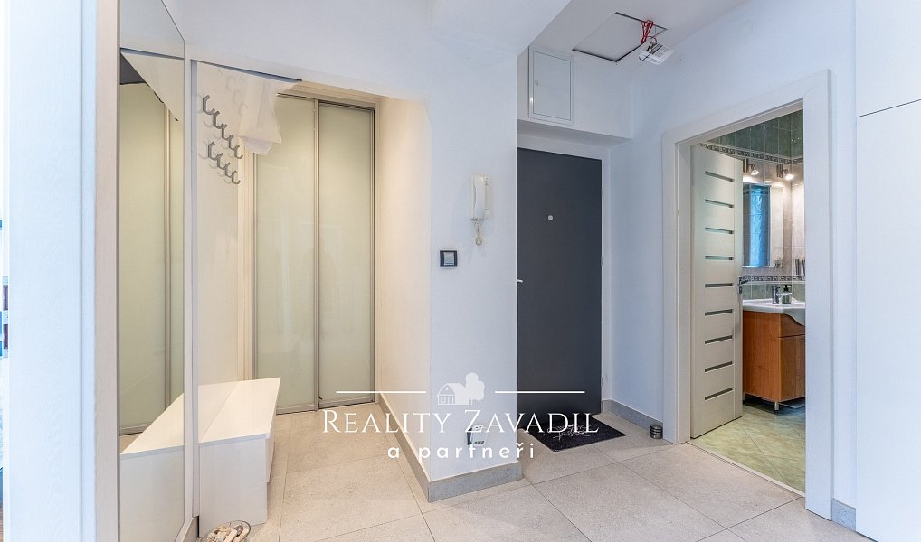 Prodej bytu 3+1 77 m², Praha – náhled fotky 6