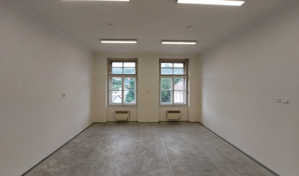 Pronájem kanceláře 25 m², Hořovice – náhled fotky 4
