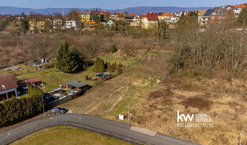 Prodej stavebního pozemku 1 095 m², Teplice – náhled fotky 5