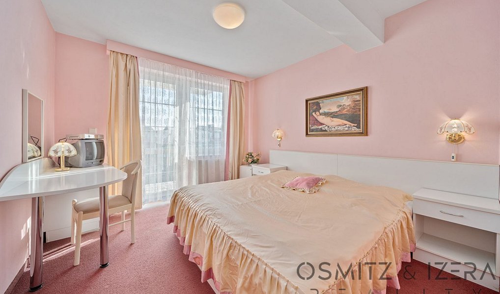 Prodej ubytovacího objektu 890 m², Praha – náhled fotky 18