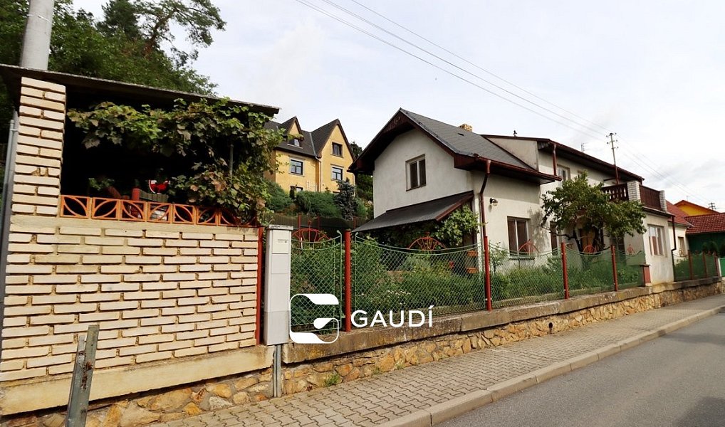 Prodej komerčního prostoru, 260 m², Praha-západ, Černošice