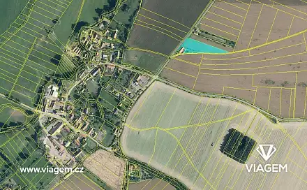 Prodej zahrady 1 456 m², Rosice, okres Chrudim