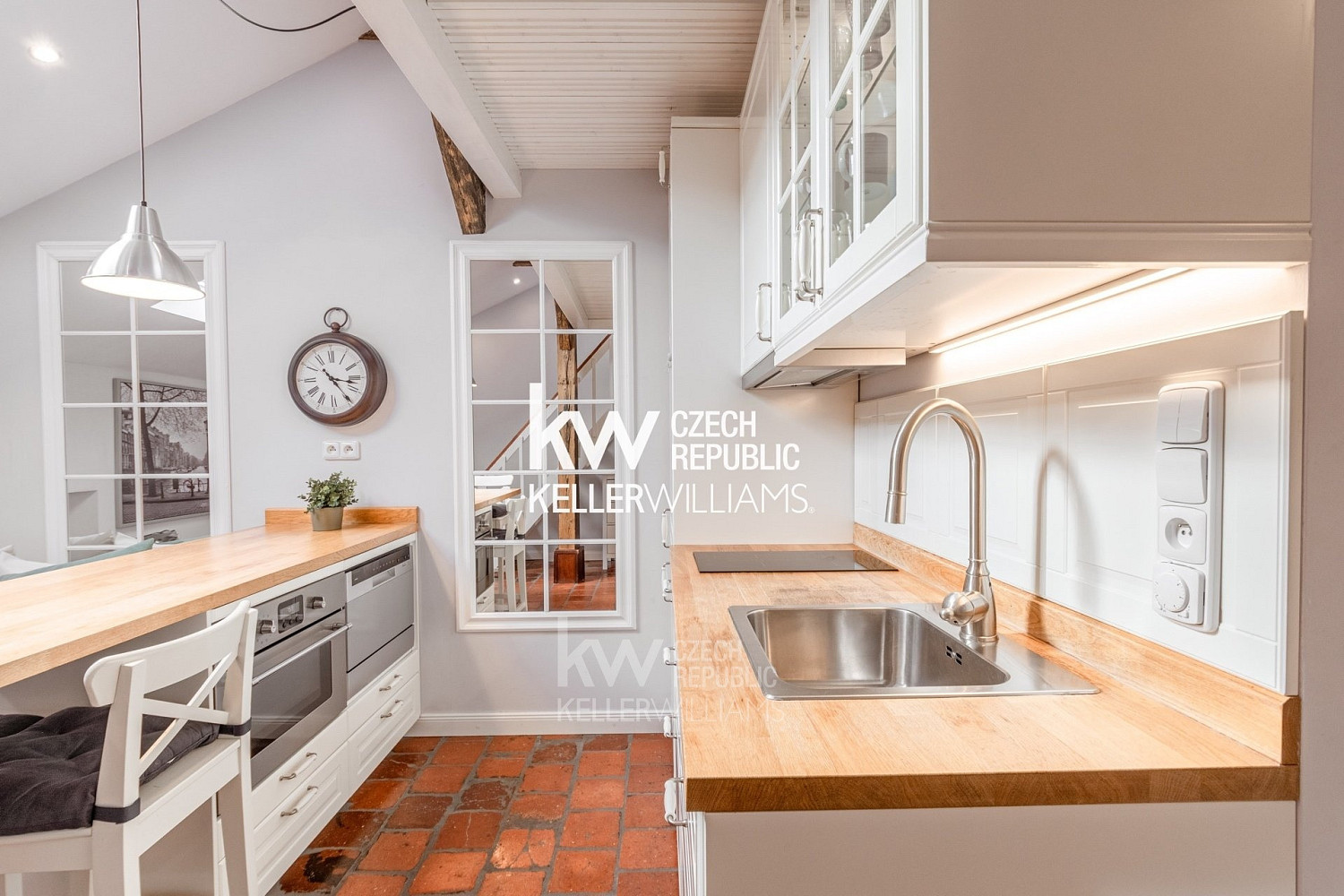 Pronájem bytu 2+kk 46 m² — photo 3