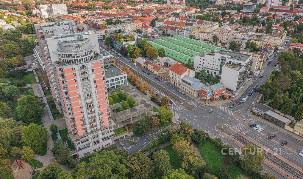 Pronájem bytu 2+kk 54 m², Praha – náhled fotky 13